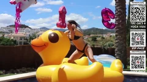 Snapshot of hannahjames710 chatting on February 6, 2:31 pm Hannah James online show from February 6, 2:31 pm