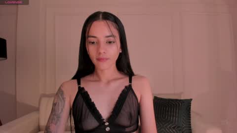 HANNAH J online show from January 12, 7:42 pm