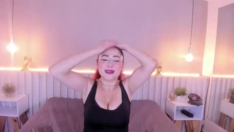 hannahtoons_ online show from September 20, 8:21 pm