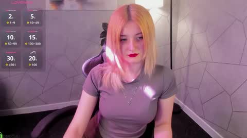 Snapshot of hannakoch chatting on May 28, 8:55 am Hanna online show from May 28, 8:55 am