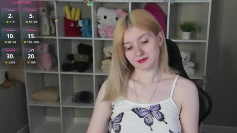 Snapshot of hannakoch chatting on May 29, 1:14 am Hanna online show from May 29, 1:14 am