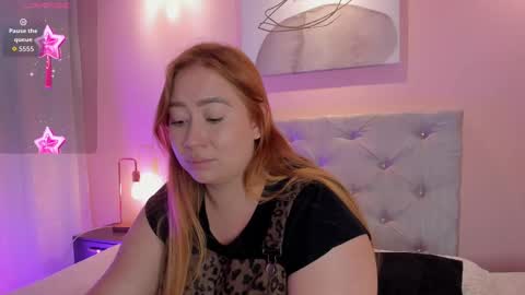 Snapshot of hannamartinn_ chatting on November 19, 1:49 am hannamartinn_ online show from November 19, 1:49 am