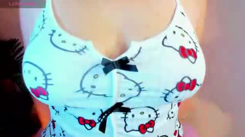Snapshot of hannamiller_1 chatting on June 13, 2:09 am Hanna Miller online show from June 13, 2:09 am