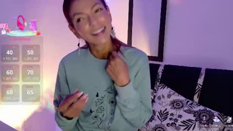 hanna pettit online show from August 2, 2:59 pm