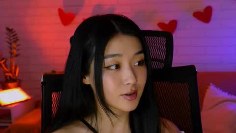 Snapshot of hannarosie chatting on February 5, 6:01 pm hannarosie online show from February 5, 6:01 pm