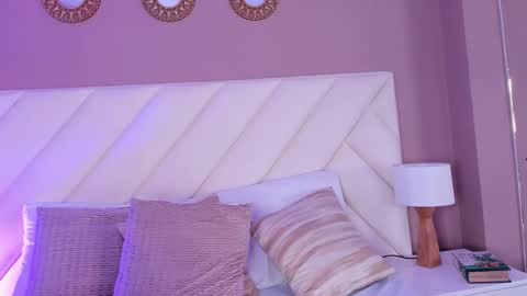 hannasthone online show from March 20, 3:28 pm