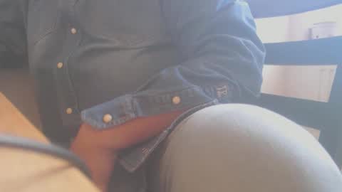 Snapshot of hannes_k chatting on October 2, 1:51 pm hannes_k online show from October 2, 1:51 pm