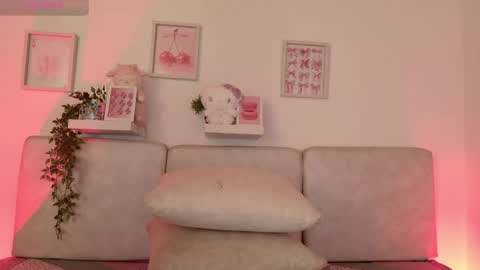 Snapshot of hanni_dulce chatting on May 8, 12:54 pm Yumii online show from May 8, 12:54 pm