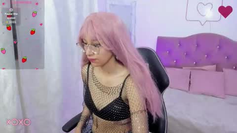 HANNI  online show from November 30, 11:58 am