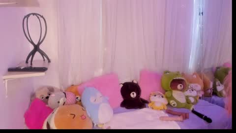 Snapshot of hannie_ws chatting on February 14, 2:44 pm Hannie ws online show from February 14, 2:44 pm