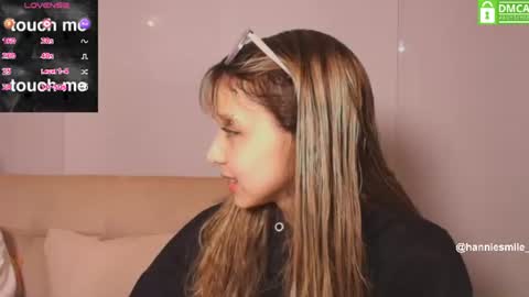 Hannie  online show from July 12, 1:07 am