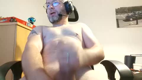 hannisch online show from November 6, 9:59 pm