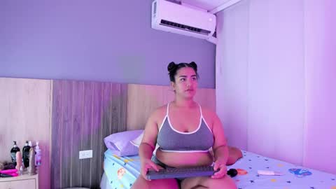 Hanna online show from September 23, 3:20 am