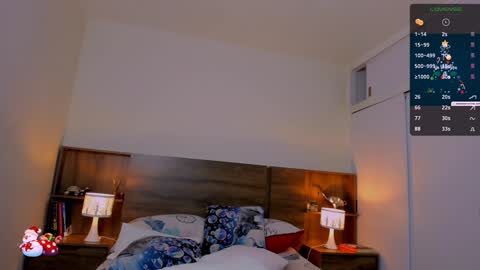 taylor live   online show from December 21, 10:40 pm