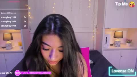 hannyk_ online show from July 12, 4:20 pm