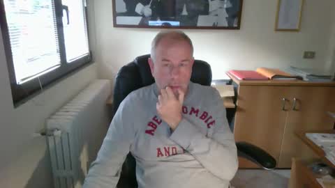 hanscooper online show from October 4, 3:21 pm
