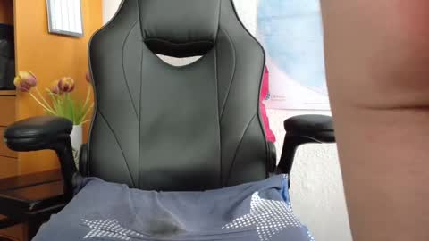 charly online show from January 26, 12:01 pm
