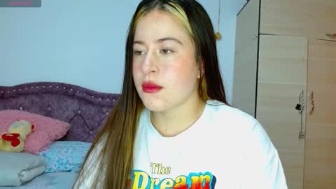 isabella   online show from October 13, 12:38 pm