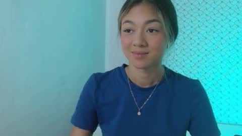 Snapshot of hantonella chatting on May 4, 2:57 pm Anto online show from May 4, 2:57 pm