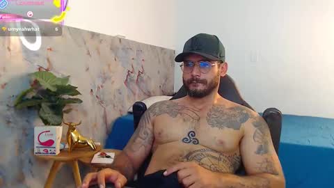 hanz_col online show from September 26, 11:14 am