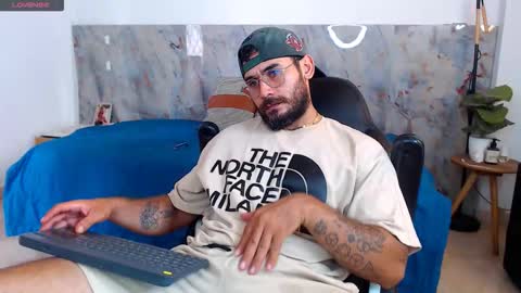 hanz_col online show from December 19, 3:41 pm