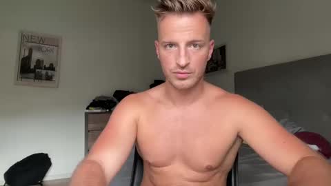 hanzlagerfelt online show from September 11, 9:04 pm
