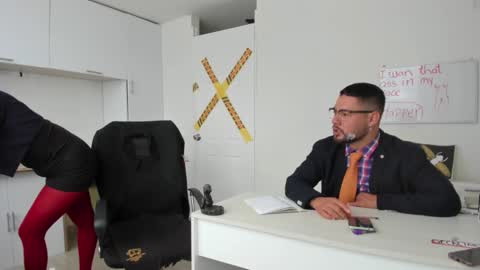 Happer Quinn  Mr Hale online show from December 5, 5:31 pm