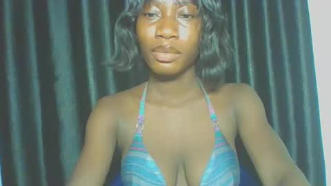 happilynasty online show from September 26, 12:14 am