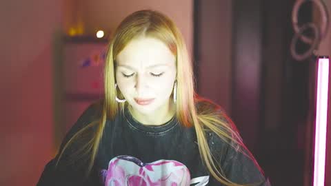 happy_cat_house2 online show from January 4, 5:37 pm