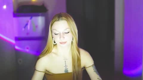 happy_cat_house2 online show from February 6, 3:52 pm