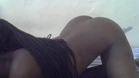 Snapshot of happy_kienyeji chatting on October 16, 8:32 pm happy_kienyeji online show from October 16, 8:32 pm