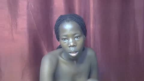 Snapshot of happy_kienyeji chatting on October 21, 3:40 am happy_kienyeji online show from October 21, 3:40 am