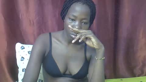 Snapshot of happy_kienyeji chatting on October 23, 5:44 pm happy_kienyeji online show from October 23, 5:44 pm