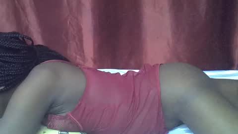 Snapshot of happy_kienyeji chatting on October 27, 7:07 pm happy_kienyeji online show from October 27, 7:07 pm