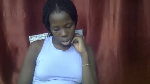 Snapshot of happy_kienyeji chatting on November 1, 8:22 pm happy_kienyeji online show from November 1, 8:22 pm