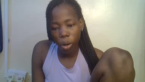 Snapshot of happy_kienyeji chatting on November 25, 9:31 am happy_kienyeji online show from November 25, 9:31 am