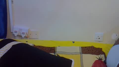 Snapshot of happy_kienyeji chatting on November 26, 9:49 pm happy_kienyeji online show from November 26, 9:49 pm