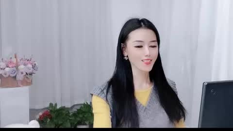 Snapshot of happyflower802318 chatting on March 13, 2:40 am Daisy online show from March 13, 2:40 am