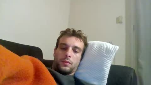 Snapshot of happyfunnyboy79 chatting on May 21, 1:01 am happyfunnyboy79 online show from May 21, 1:01 am