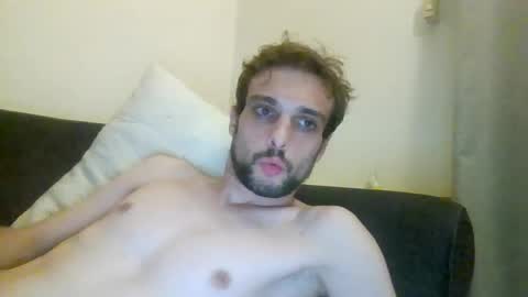 Snapshot of happyfunnyboy79 chatting on July 10, 10:34 pm happyfunnyboy79 online show from July 10, 10:34 pm