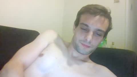 Snapshot of happyfunnyboy79 chatting on July 21, 7:49 pm happyfunnyboy79 online show from July 21, 7:49 pm