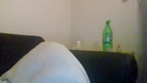 Snapshot of happyfunnyboy79 chatting on July 21, 8:11 pm happyfunnyboy79 online show from July 21, 8:11 pm