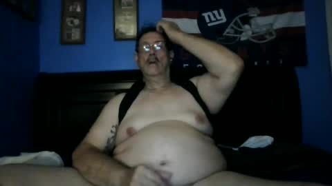 happyhappy4 online show from July 7, 5:54 am