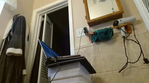 Jhonassmann12 online show from October 31, 5:25 pm