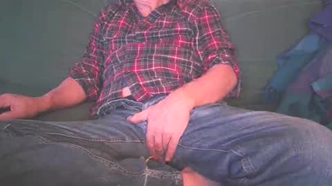 Snapshot of happymark31 chatting on October 26, 6:41 am mark online show from October 26, 6:41 am