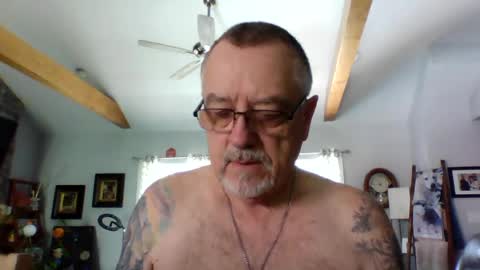 happynudist7373 online show from July 16, 2:45 pm