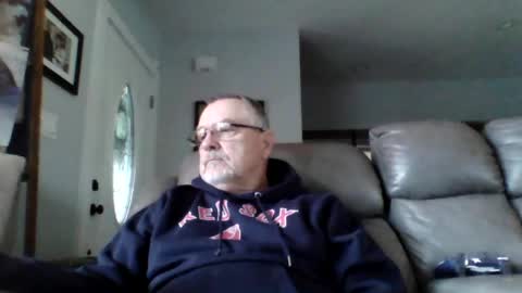 happynudist7373 online show from July 30, 12:48 pm