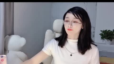 Snapshot of happysweetie168 chatting on March 3, 4:56 pm Daisy online show from March 3, 4:56 pm