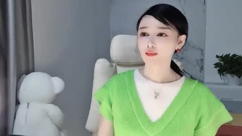 Snapshot of happysweetie168 chatting on March 12, 5:49 pm Daisy online show from March 12, 5:49 pm