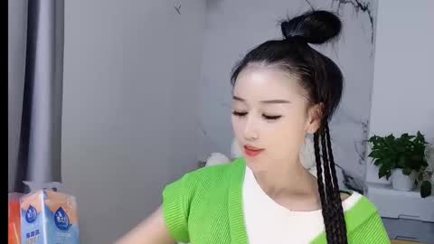 Snapshot of happysweety1688 chatting on September 27, 6:40 am happysweety1688 online show from September 27, 6:40 am